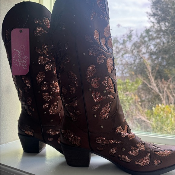 Southern Fried Chics Cowgirl Glitter Boots - Picture 2 of 6